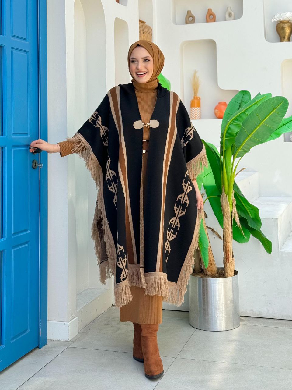 Single Button Detailed Hooded Tassel Knitwear Poncho 12022