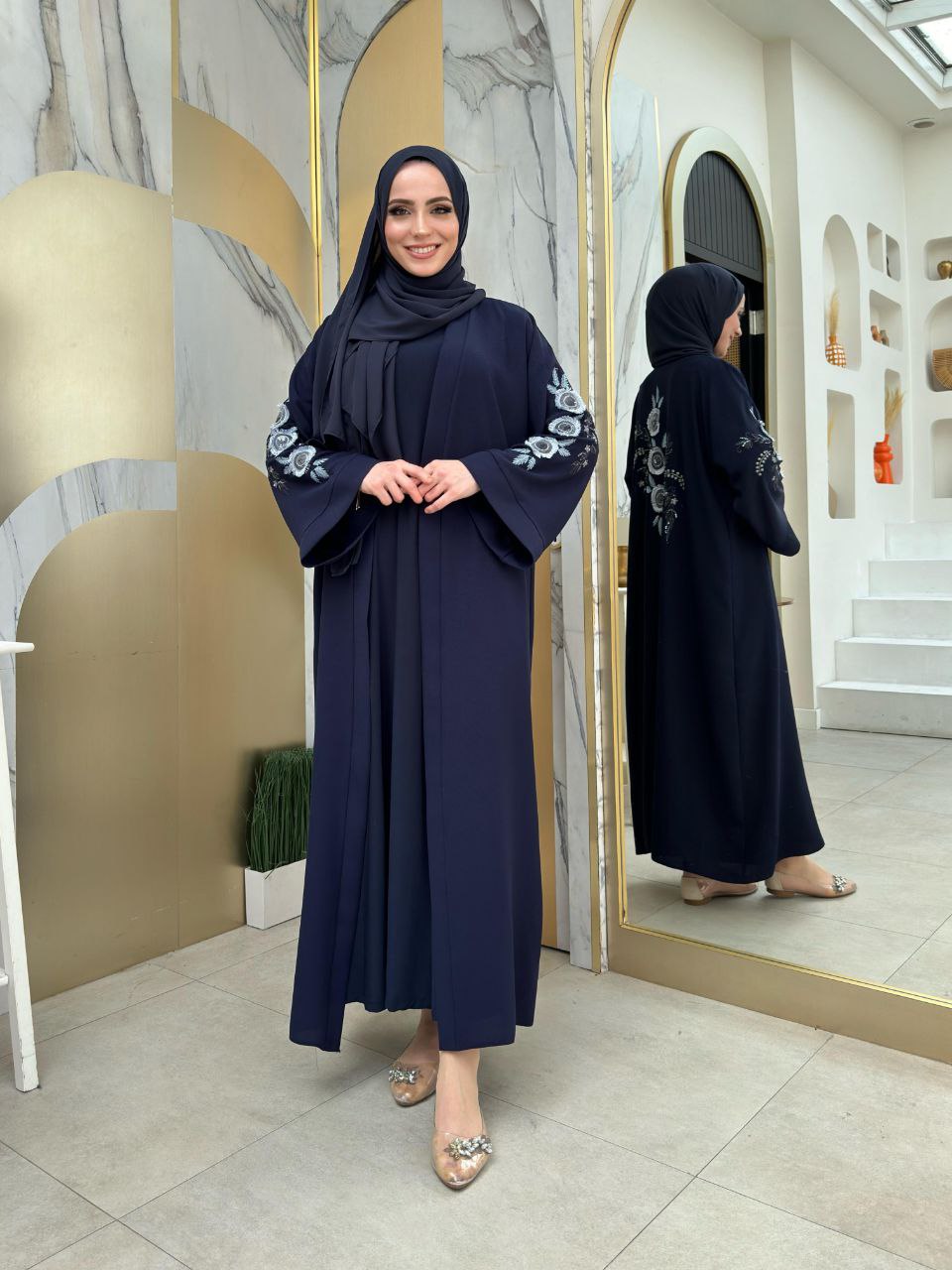 Embroidered Detailed Waist Belted Abaya 7898