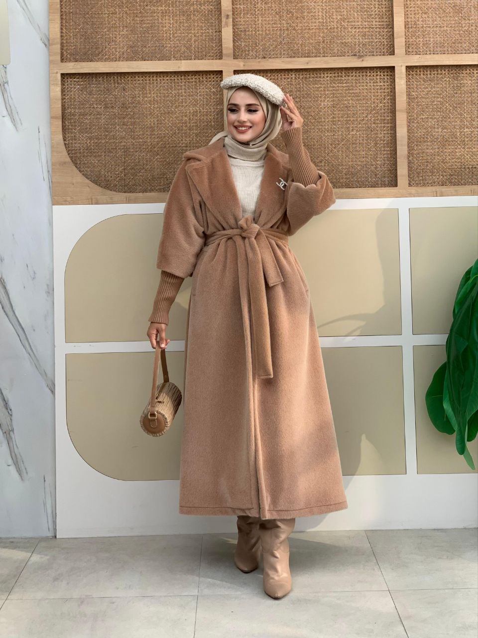 Waist Belted Collar Stone Bronch Detailed Long Coat 7923