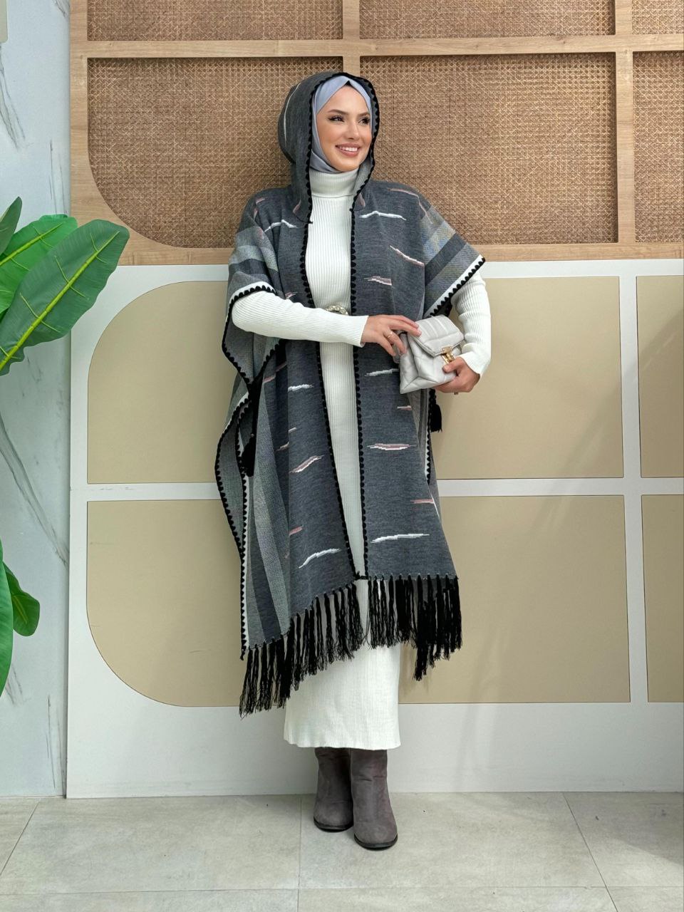 Hooded Tassel Detailed Knitwear Poncho 1606