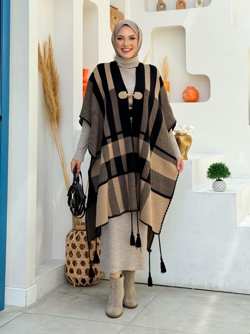 Single Button Front Tassel Detailed Knitwear Poncho 12013